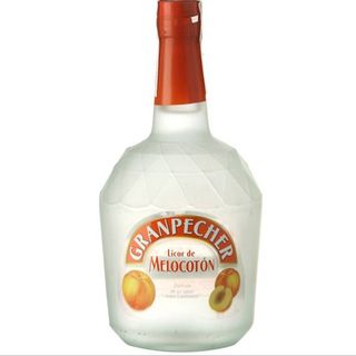 Licor Granpecher de Melocotón