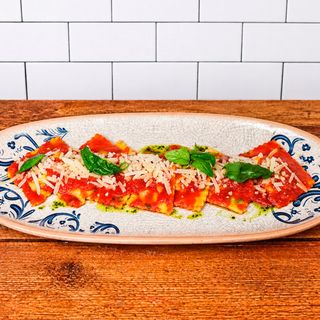 Raviolo di Ricotta e Spinaci