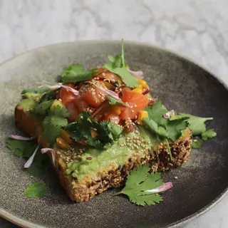 POKE AVO TOAST