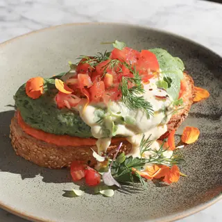 SUPERGREEN OMELETTE TOAST