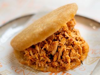 Arepa de pollo
