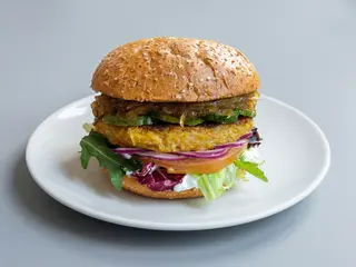 Burger Veggie Chess