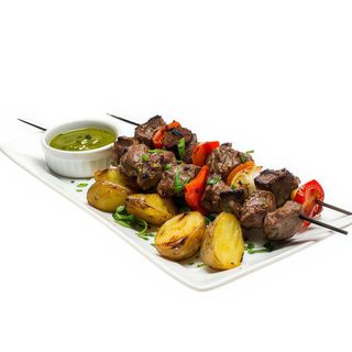 Pincho Canario Y Papas Arrugadas