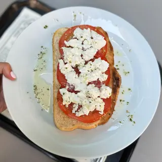 Tostada de Ricotta