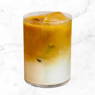 Iced cúrcuma coco latte