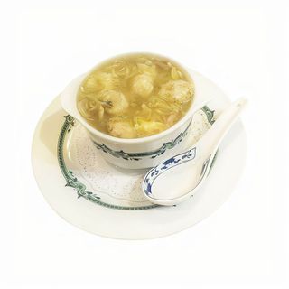 16. Sopa De Pollo con champiñones