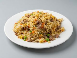 28.Arroz Frito con carne al curry