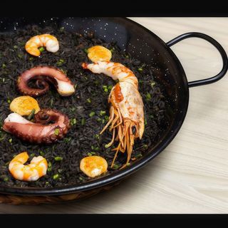 Menú  con Arroz de paella