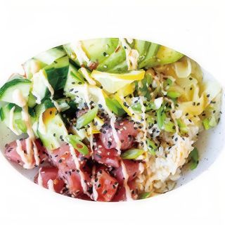 72. Poke Atún