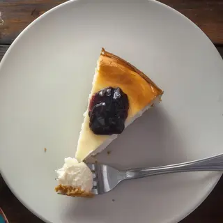 Tarta de queso y frutos rojos