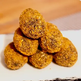 Croquetas de chipirón y tinta (6 uds)