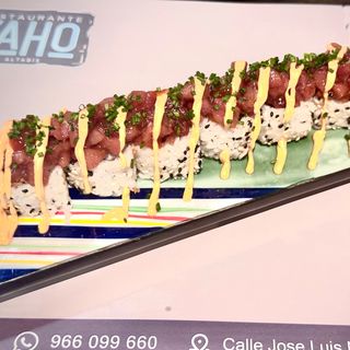 Uramaki De Atún Picante (8 Pzs.)