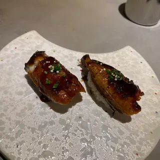 Nigiri Anguila (2 Pzs.)