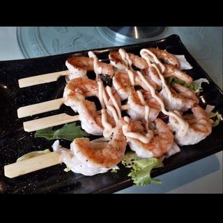2 Pinchos De Gamba Con Mayonesa De Kimuchi