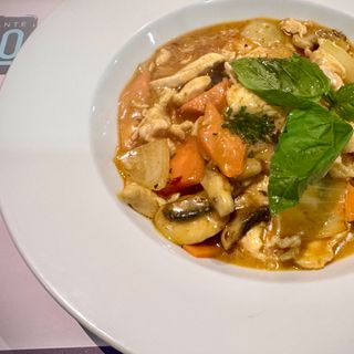 Pollo Con Curry Tailandés