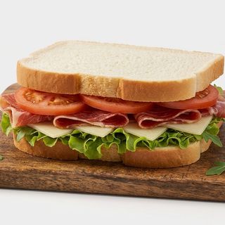 Sándwich mixto + queso blanco