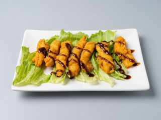 Stick de pollo con salsa teriyaki 