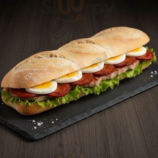 Bocadillo Carthagines