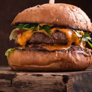 BURGER DE LEON AL INFIERNO