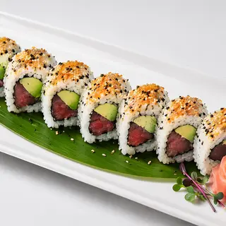 Atún aguacate roll