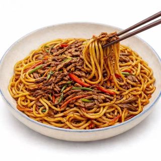 Yakisoba con ternera 