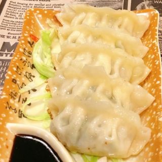 #13.Gyoza a la Plancha de Pollo (5 Uds.)