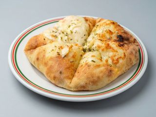 Pan Fogacha Con Queso Y Ajo