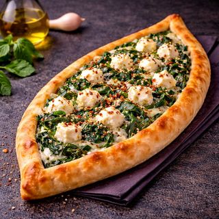 Pide Con Feta Y Espinacas