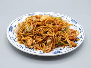 98.- Chow Mien 3 Delicias