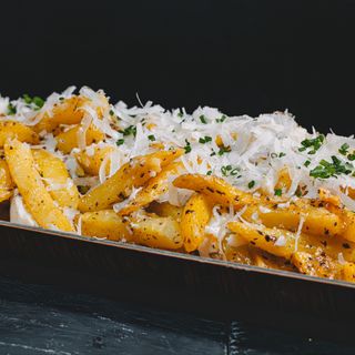 Huevos rotos trufados