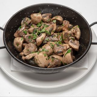 Champiñones Salteados