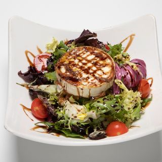 Ensalada Templada de Queso de Cabra