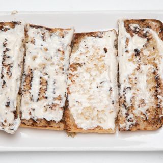 Pan tostado con All i Oli