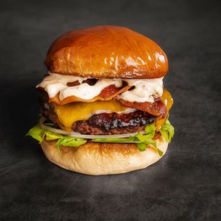 La Cheeky Burger
