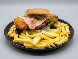 Sándwich Pollo Empanado