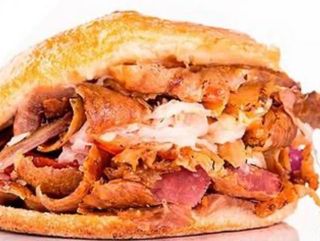 KEBAB DE POLLO SOLO SALSA