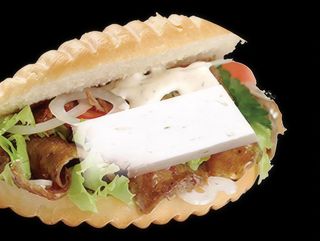 KEBAB MIXTO CON QUESO