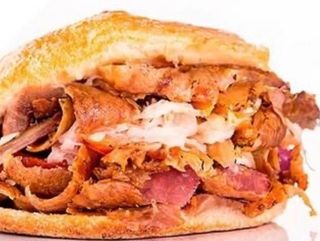 KEBAB DE TERNERA, SOLO SALSA