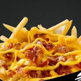 Patatas fritas queso cheddar y bacon