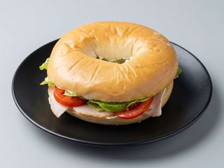 Bagel turkey ham