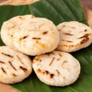 ración de arepas pequeñas
