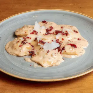 Raviolis frescos rellenos de alcachofa 