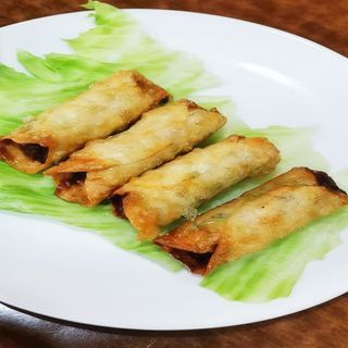 112B-Rollitos Vietnamitas Con Salsa Ponzu Japonesa