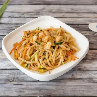17 - Udon Salteado
