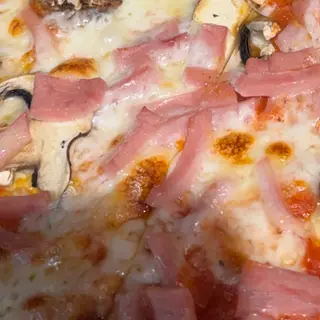 Pizza Nachos grande