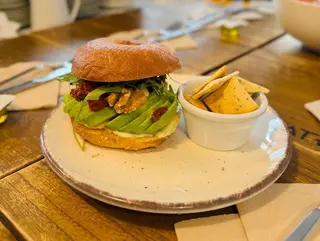 Bagel vegan power