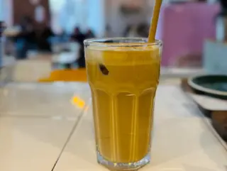 Iced golden latte