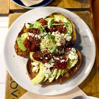  Tostada Catlove special