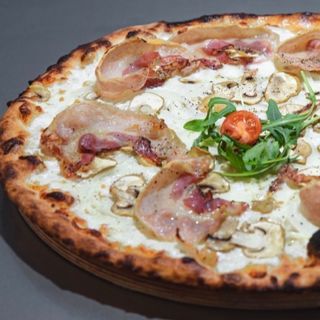 Pizza Carbonara