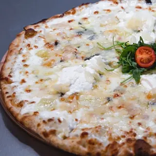 Pizza Cuatro Quesos